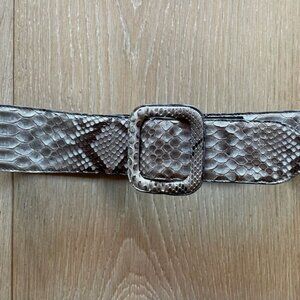Gorgeous genuine python belt by Italian leathermaster de Nicola, NWOT, 85cm